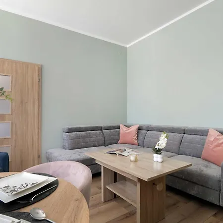 Modern Close To The Old Market Square And The Warta River By Renters 公寓