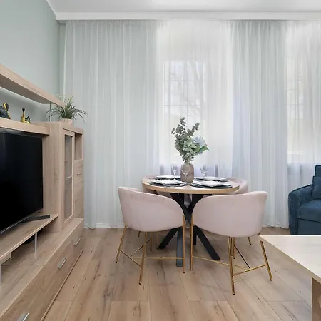 Modern Close To The Old Market Square And The Warta River By Renters 公寓